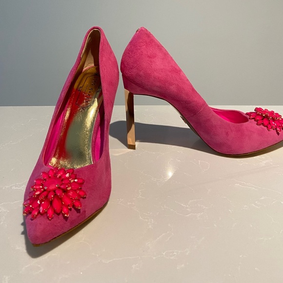 Ted Baker Fuchsia Pink Suede Embellished Pumps - Picture 2 of 6